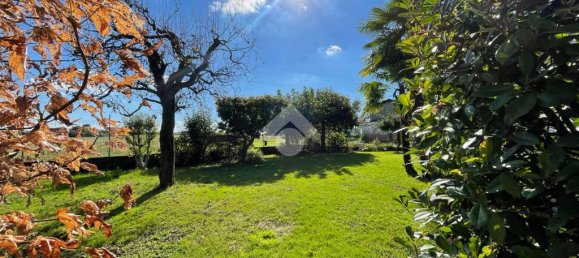 3 غرف نوم فيلا في Oleggio, Italy رقم 356656 8