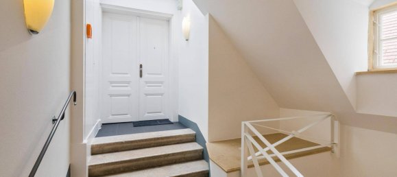 5 bedrooms Penthouse in Vienna, Austria No. 129399 3