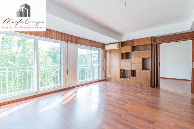 Apartamento de 6 dormitorios en Granada, Spain No. 253923