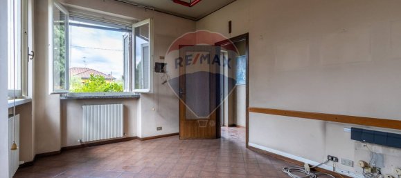 Casa de 5 dormitorios en Besana in Brianza, Italy No. 361187 46