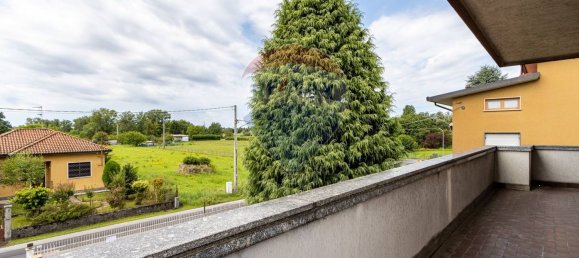 Casa de 5 dormitorios en Besana in Brianza, Italy No. 361187 12