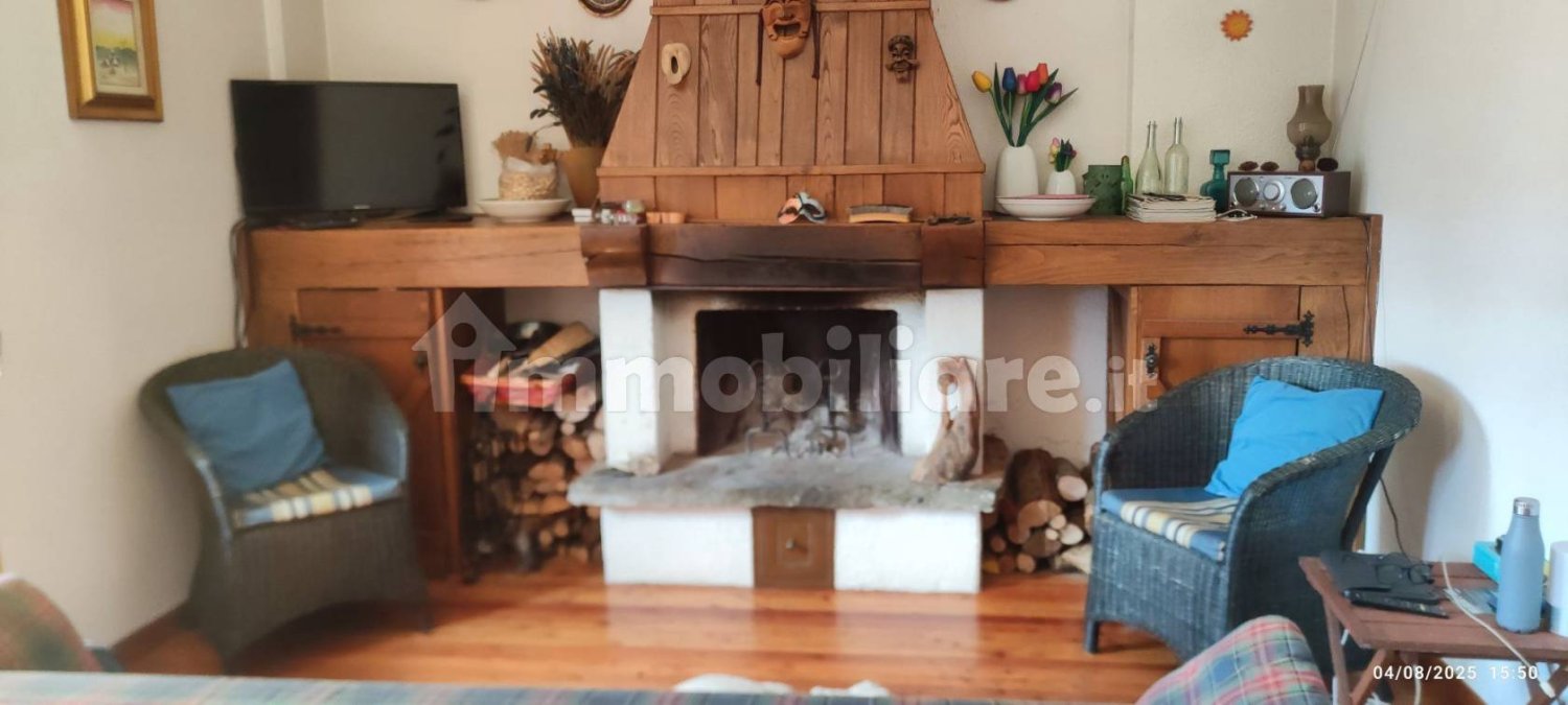 2 Schlafzimmer Wohnung in Piazzatorre, Italy, Nr. 288744