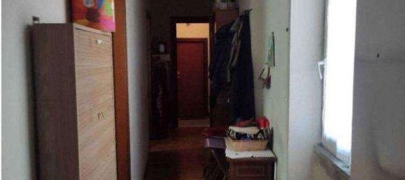 Apartamento de 4 dormitorios en Lomazzo, Italy No. 373748 8