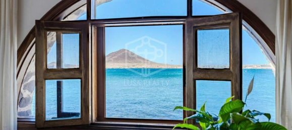 4 chambres Villa à El Medano, Spain No. 16362 4