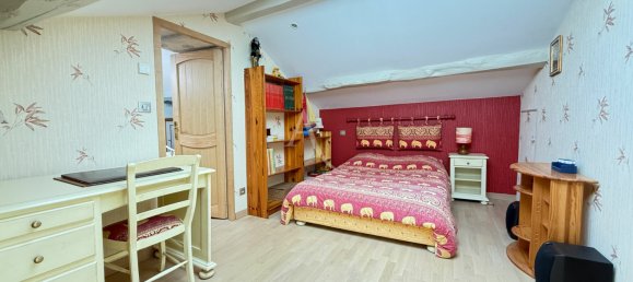 5 bedrooms House in Nesmy, France No. 281274 12