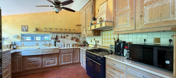 5 bedrooms House in Nesmy, France No. 281274 5