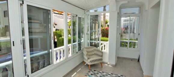 3 bedrooms Villa in Alicante, Spain No. 176483 5