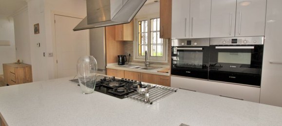 3 bedrooms Villa in Alicante, Spain No. 176483 11