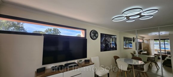 Apartamento de 2 habitaciónes en Villeneuve-Loubet, France No. 342868 5