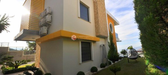 Villa 4+1 in Alanya, Turkey No. 10677 11