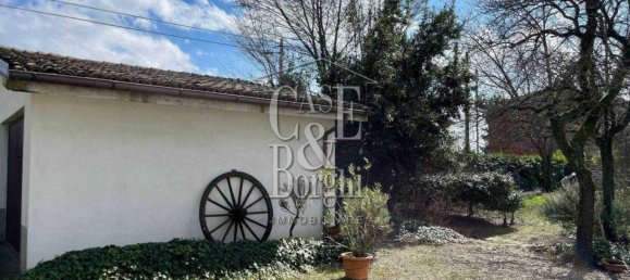 5 bedrooms Villa in Voghera, Italy No. 275290 7