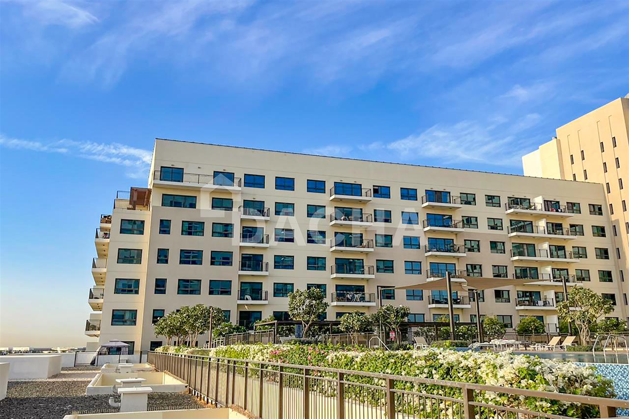 Apartamento T3 em Dubai, UAE N.º 27705