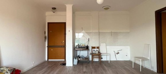 2 bedrooms Apartment in Reggio Emilia, Italy No. 273323 4