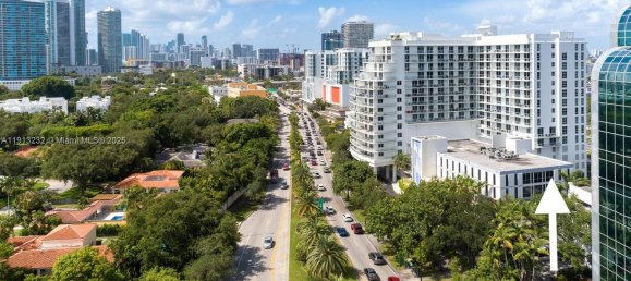 terreno en venta en Miami, Miami-Dade, Florida, USA № 614908 5