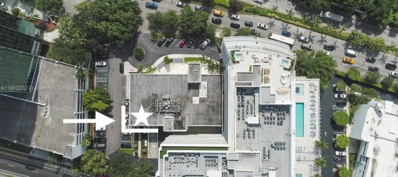 terreno en venta en Miami, Miami-Dade, Florida, USA № 614908 3