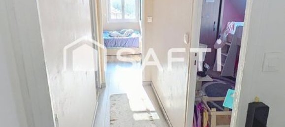 3 bedrooms House in Chauny, France No. 42403 6