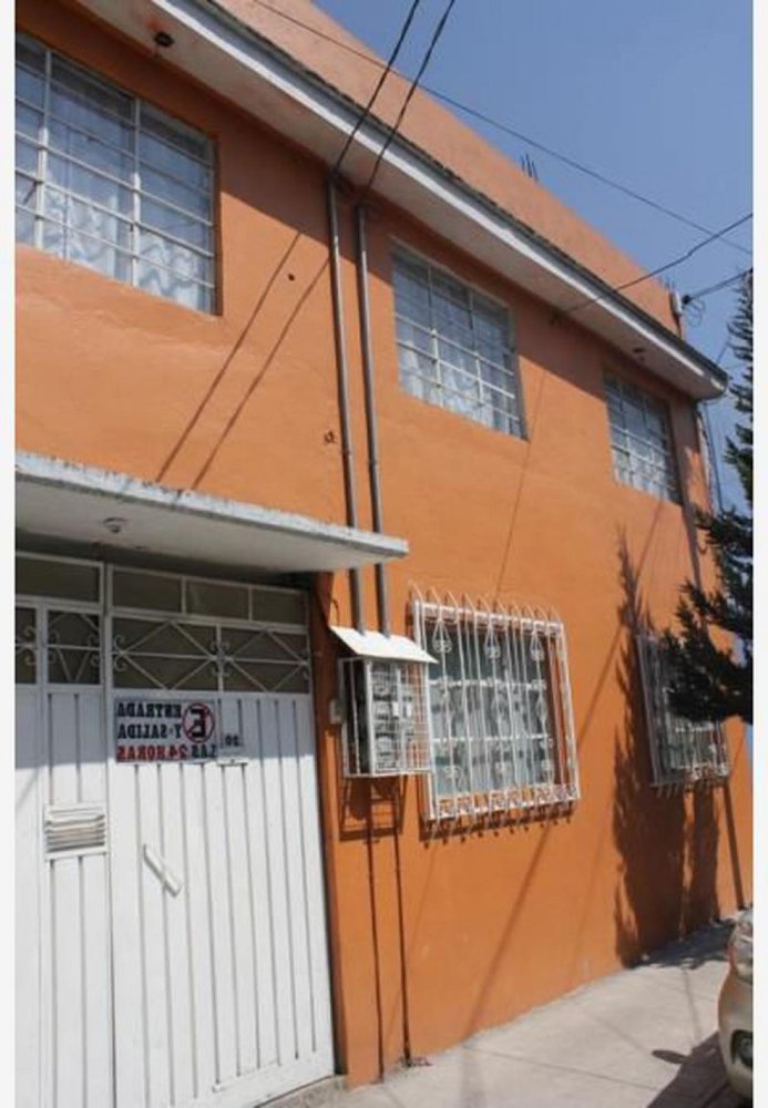 Casa de 6 dormitorios en Mexicali, Mexico No. 166853