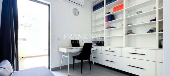 3 bedrooms Apartment in Saint Paul's Bay, Malta No. 10952 12