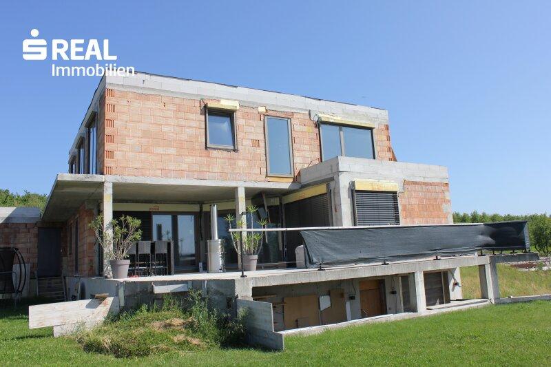 Casa de 6 habitaciónes en Seefeld-Kadolz, Austria No. 226328