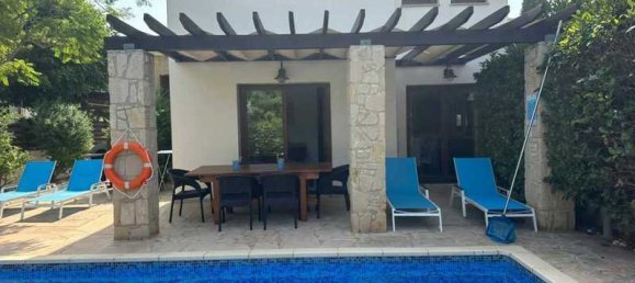 3 bedrooms House in Paphos, Cyprus No. 6622 3