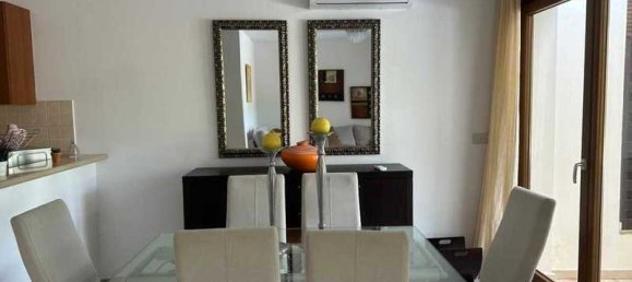 3 bedrooms House in Paphos, Cyprus No. 6622 4