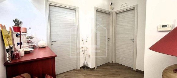 4 غرف نوم منزل في Bari, Italy رقم 310475 9