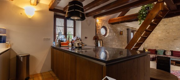 Casa T5 em Jouy-le-Moutier, France N.º 136215 18