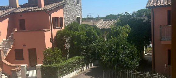 1 bedroom Apartment in Todi, Italy No. 338080 2