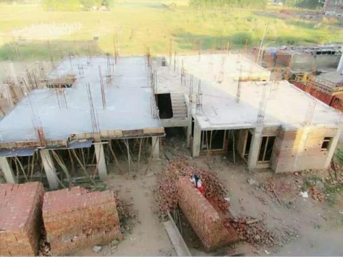 Дом с 3 спальнями в Мохали, Индия № 54237