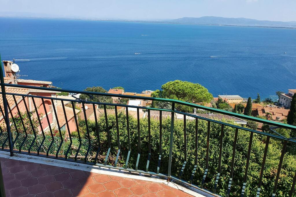 4 bedrooms Apartment in Monte Argentario, Italy No. 58461