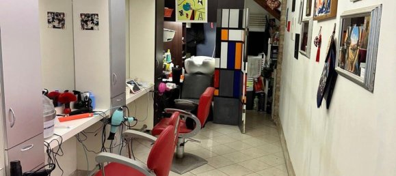 25m² Commercial property in Venice, Italy No. 344924 5