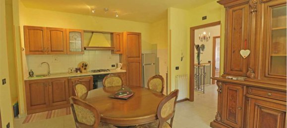 2 Schlafzimmer Haus in Mulazzo, Italy, Nr. 304057 4