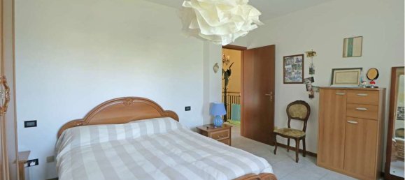 2 Schlafzimmer Haus in Mulazzo, Italy, Nr. 304057 15