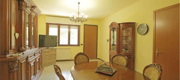 2 Schlafzimmer Haus in Mulazzo, Italy, Nr. 304057 7