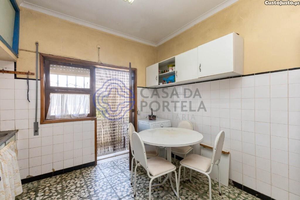 Casa de 3 dormitorios en Gondomar, Portugal No. 282744