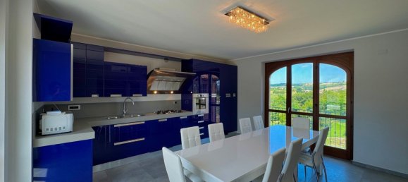 8 rooms House in Dogliani, Italy No. 260618 15