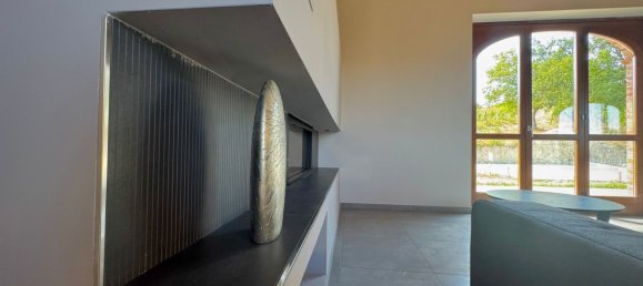 8 rooms House in Dogliani, Italy No. 260618 12