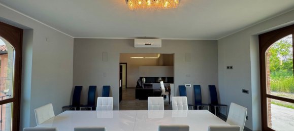 8 rooms House in Dogliani, Italy No. 260618 20