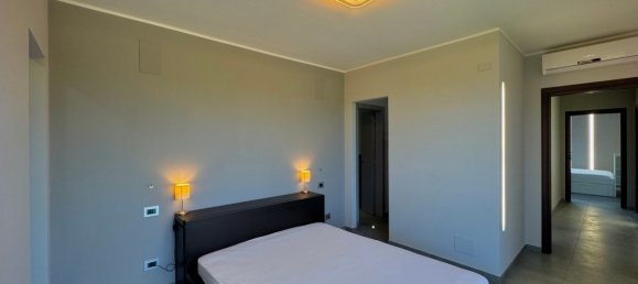 8 rooms House in Dogliani, Italy No. 260618 28