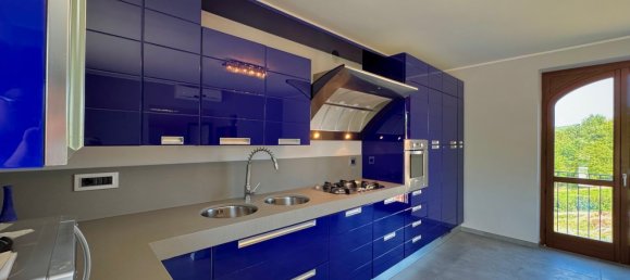 8 rooms House in Dogliani, Italy No. 260618 17