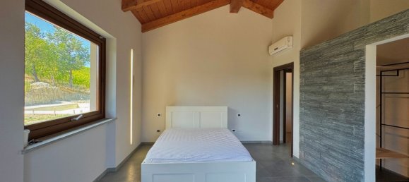 8 rooms House in Dogliani, Italy No. 260618 46