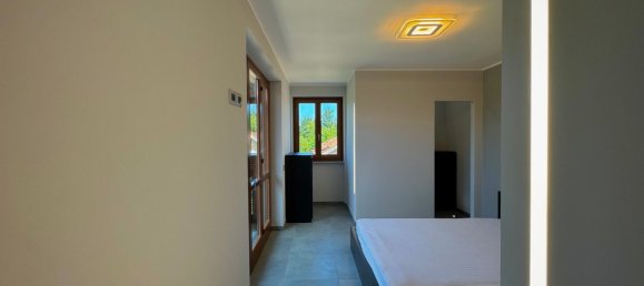 8 rooms House in Dogliani, Italy No. 260618 25