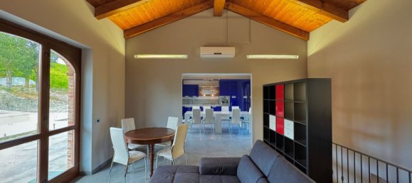 8 rooms House in Dogliani, Italy No. 260618 4