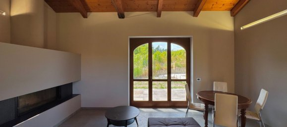 8 rooms House in Dogliani, Italy No. 260618 11
