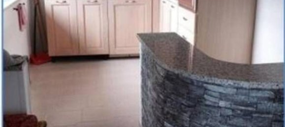 4 bedrooms Apartment in Crotone, Italy No. 320688 7