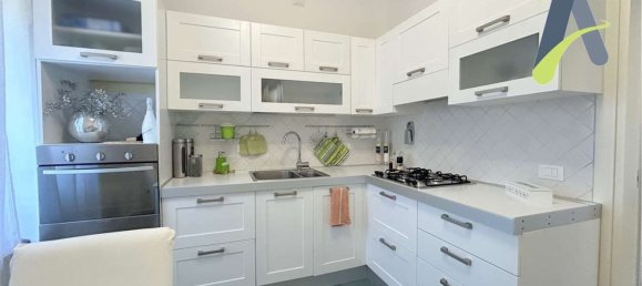 6 bedrooms Apartment in Mira, Italy No. 350136 9