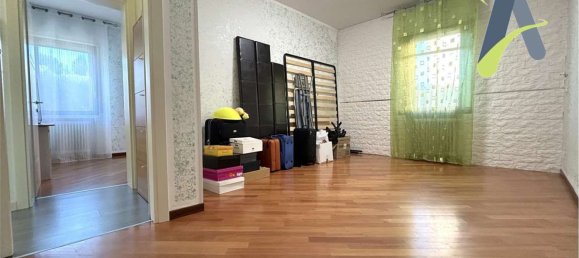 6 bedrooms Apartment in Mira, Italy No. 350136 13