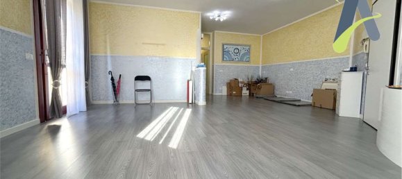 6 bedrooms Apartment in Mira, Italy No. 350136 4