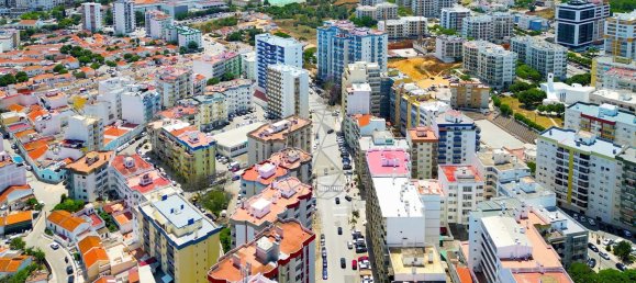 4 bedrooms Apartment in Portimao, Portugal No. 273319 26