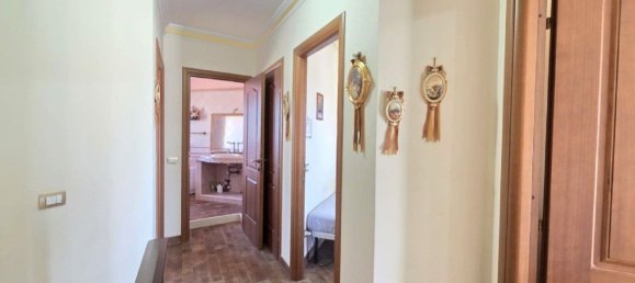 6 Schlafzimmer Haus in Vittoria, Italy, Nr. 352291 14